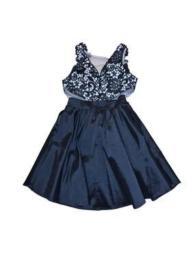 Dear Moon  Black Lace Bodice Satin A-Line Formal Dress